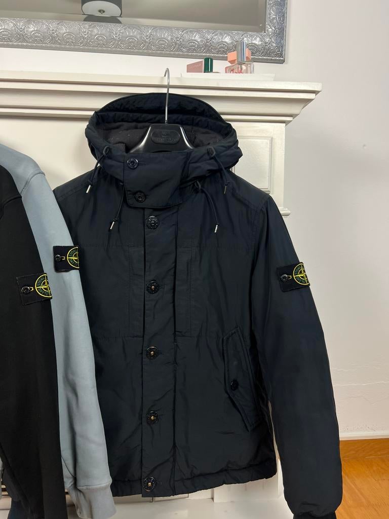 Stone Island | Micro Reps Down | Dark Navy | Size S, Kleding | Heren, Jassen | Winter, Ophalen of Verzenden, Zo goed als nieuw