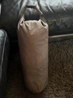 Makuli/wildebeast trekkingtent, Caravans en Kamperen, Tenten, Ophalen of Verzenden, Zo goed als nieuw, Tot en met 2