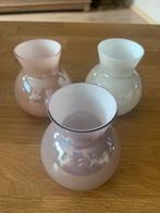 Drie vaasjes., Huis en Inrichting, Overige kleuren, Ophalen of Verzenden, Minder dan 50 cm, Glas