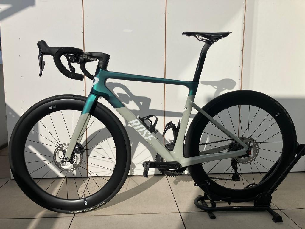 Rose Xlite 06 Ultegra Di2 (2023) racefiets, Fietsen en Brommers, Carbon, Meer dan 20 versnellingen, 53 tot 57 cm, Ophalen