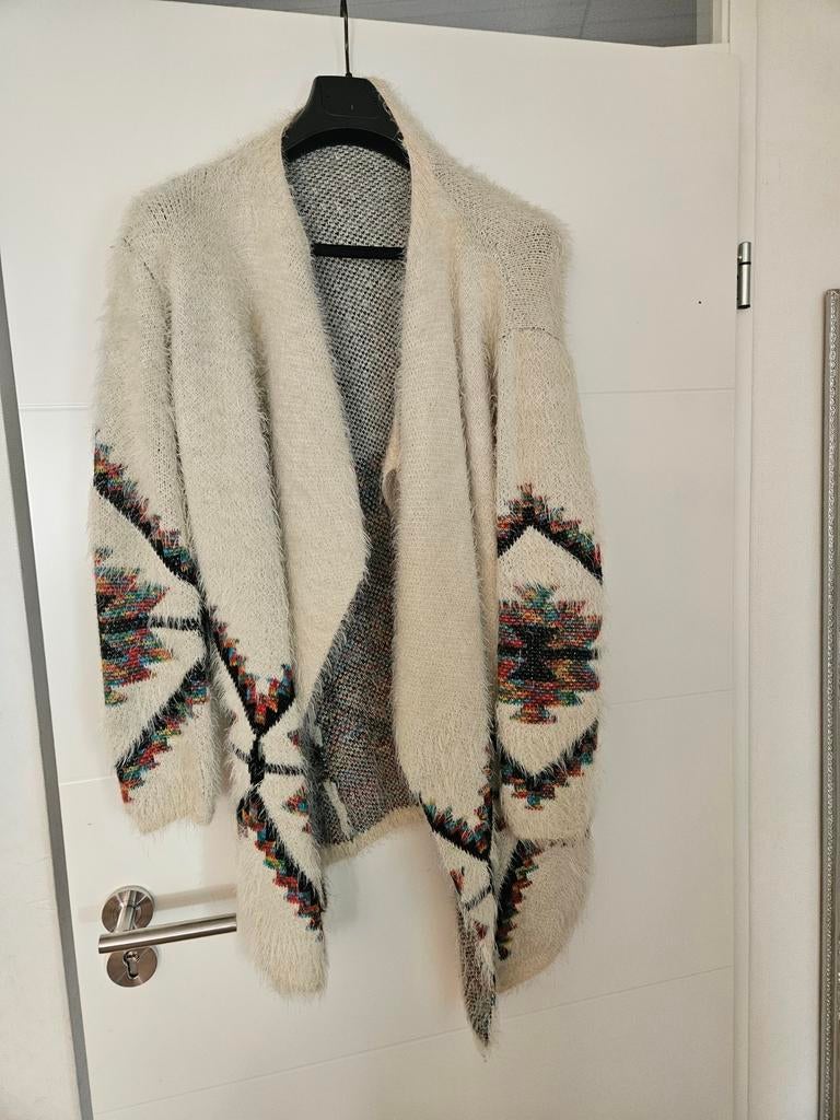 Leuk fluffy omslagvest Luzabelle maat 48, Ophalen, Beige, Maat 46/48 (XL) of groter, Luzabelle