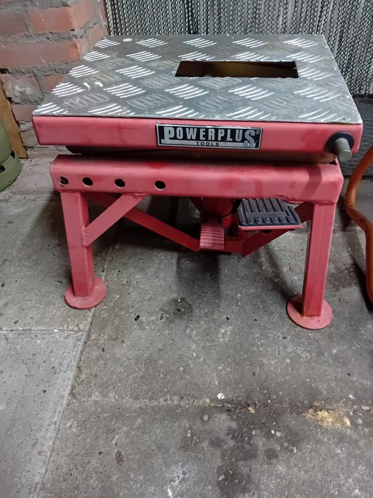 Motor krik motorlift en motor standaard, Ophalen