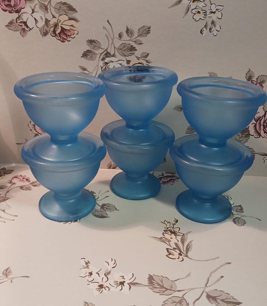 Franse eierdopjes van aqua blauw persglas jaren 80, Overige typen, Ophalen of Verzenden, Overige stijlen, Glas