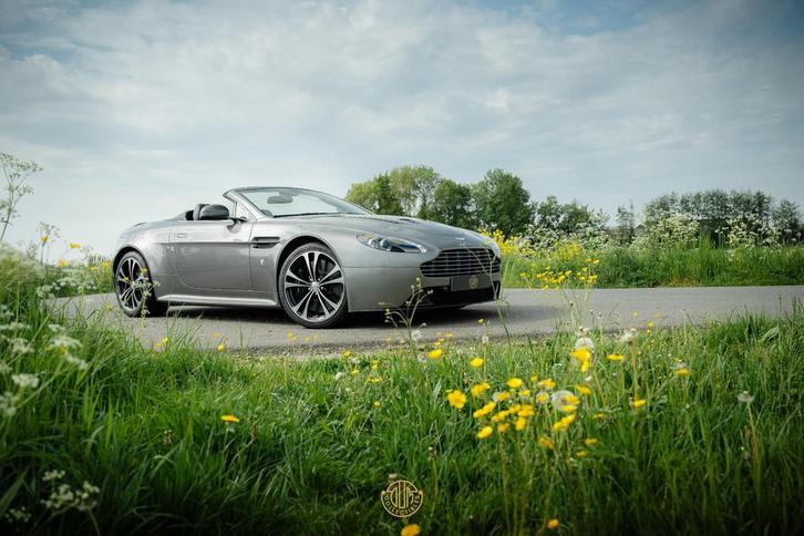 Aston Martin V12 Vantage Roadster Manual 084/101, Auto's, Aston Martin, Bedrijf, Te koop, V12 Vantage, ABS, Achteruitrijcamera