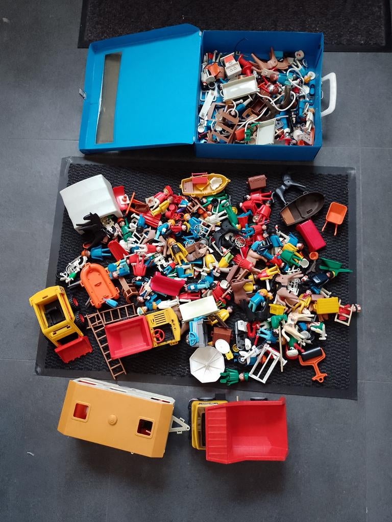 Grote partij vintage Playmobil retro met koffer jaren 70, Kinderen en Baby's, Speelgoed | Playmobil, Ophalen of Verzenden