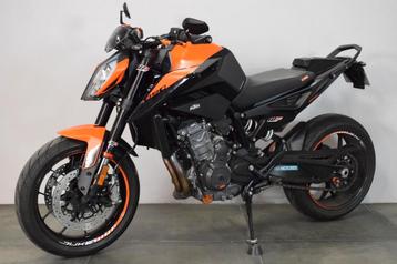 KTM 890 DUKE (bj 2023) beschikbaar voor biedingen