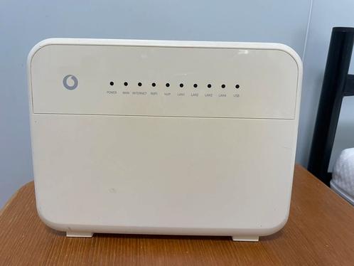 Twee wifi-riuters, Computers en Software, Routers en Modems, Gebruikt, Router, Ophalen of Verzenden