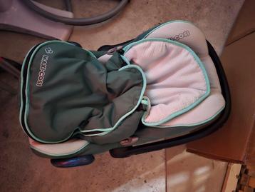 Maxi Cosi autozitje newborn  beschikbaar voor biedingen