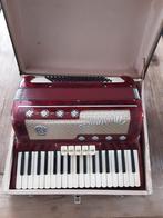 Accordeon Marinucci, Muziek en Instrumenten, Accordeons, Ophalen, Gebruikt, 80-bas, Marinucci