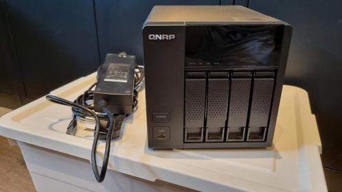 QNAP TS-412 4 Bay NAS, Computers en Software, NAS, Gebruikt, Ophalen