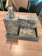 Badkamer set, Huis en Inrichting, Badkamer | Badtextiel en Accessoires, Ophalen of Verzenden, Zo goed als nieuw, Overige typen