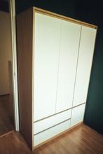 JYSK Billund Kledingkast, Ophalen, 100 tot 150 cm, Zo goed als nieuw, Met hangruimte