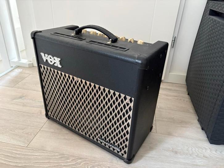 Vox VT30 Gitaarversterker - Prima Staat!, Muziek en Instrumenten, Versterkers | Bas en Gitaar, Gebruikt, Gitaar, Minder dan 50 watt