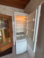 Zanussi koelkast met vriesvak. 200 hoog, Witgoed en Apparatuur, 200 liter of meer, Zo goed als nieuw, 45 tot 60 cm, Met vriesvak