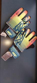 Kinder keepershandschoenen - Maat 12.9-13.6 cm, Ophalen of Verzenden, Gebruikt, Handschoenen