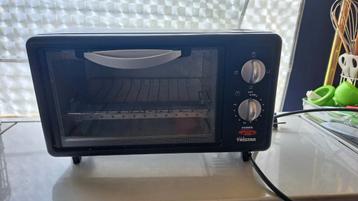 Klein camping oventje Tristar 650 W beschikbaar voor biedingen