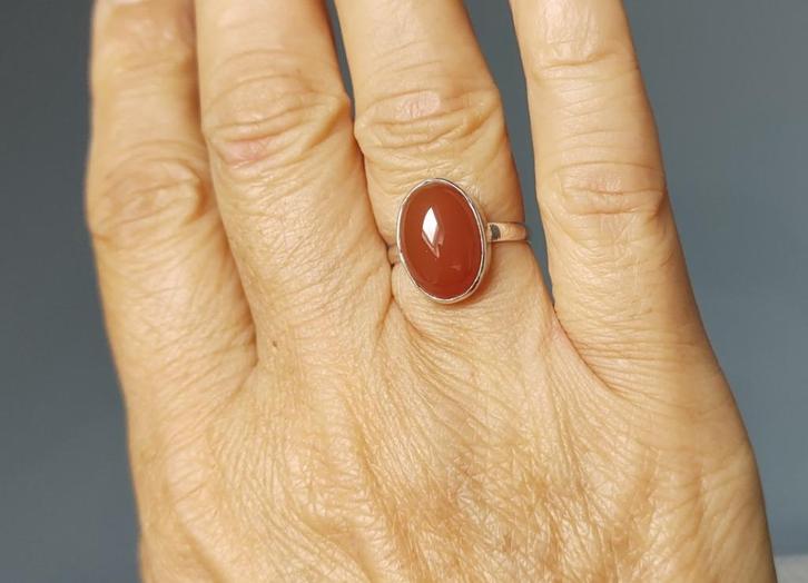 Zilveren ring met natuurlijke Carneool steen zilver 925, Sieraden, Tassen en Uiterlijk, Ringen, Nieuw, Dame, Kleiner dan 17, Oranje