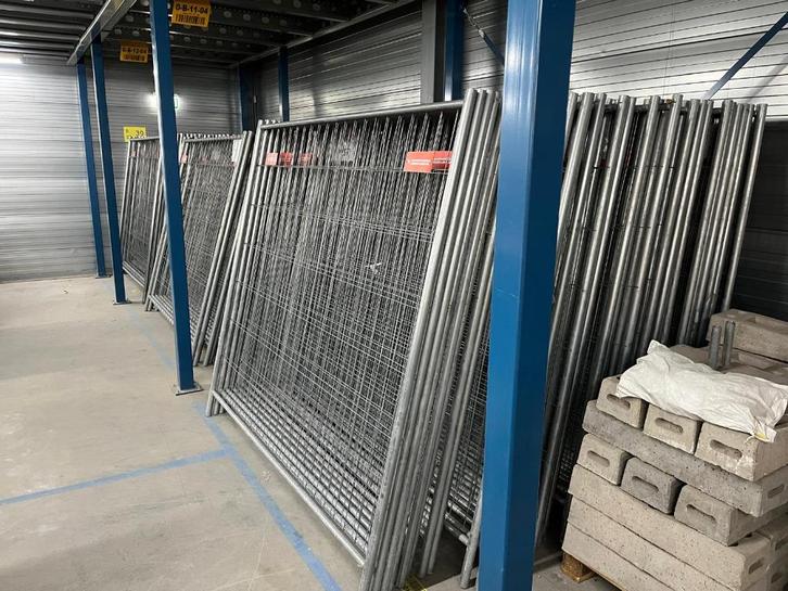 PARTIJ Z.G.A.N. BOUWHEKKEN VOOR SPOTPRIJS, Doe-het-zelf en Verbouw, Metalen, Zo goed als nieuw, Overige metalen, Ophalen