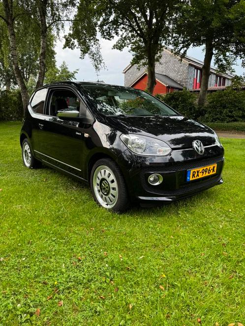 Volkswagen Black Up! 1.0 55KW/75PK 3-DRS 2011 Zwart, Auto's, Volkswagen, Particulier, up!, ABS, Airbags, Airconditioning, Bluetooth