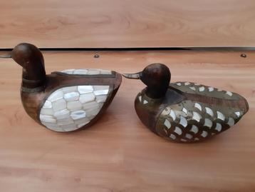 Eenden, koper en hout, vleugel ingelegd met parelmoe beschikbaar voor biedingen
