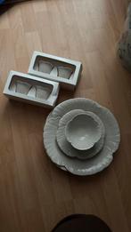 H&m home bloem servies, Nieuw, Ophalen of Verzenden, Bord(en), Wedgwood