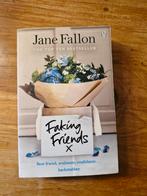 Jane Fallon - Faking Friends, Boeken, Ophalen of Verzenden, Gelezen, Jane Fallon