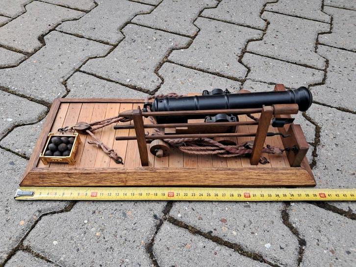 Mooie replica v scheeps kanon op een onderdek 40cm. Uniek, Verzamelen, Militaria | Algemeen, Landmacht, Overige typen, Overige gebieden