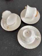 Royal Albert kop en schotels - wit met gouden rand, Huis en Inrichting, Keuken | Servies, Gebruikt, Ophalen of Verzenden, Overige stijlen