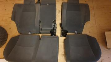 Achterbank + interieurdelen compleet Toyota Landcruiser 150  beschikbaar voor biedingen