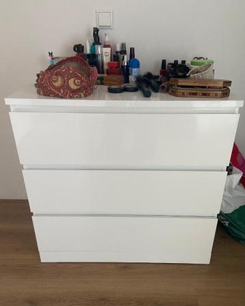 IKEA MALM chest of 3 drawers - afbeelding 1