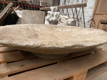 Schaal beton beschikbaar voor biedingen