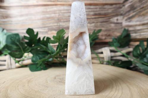 Agaat obelisk 0179, Verzamelen, Mineralen en Fossielen, Mineraal, Ophalen of Verzenden