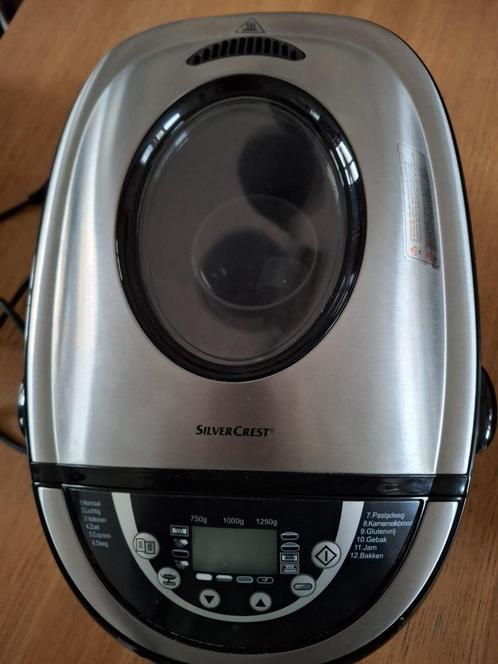 Broodbakmachine, Witgoed en Apparatuur, Broodbakmachines, Zo goed als nieuw, Met timer, 800 tot 1200 gram deeg, Kijkvenster, Meer dan 10 programma's