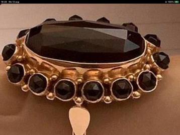 Antieke Gouden ring edelstenen entourage granaat 14 k. goud beschikbaar voor biedingen