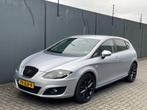 Seat Leon 1.8 TFSI RIJDT GOED/NETTE AUTO/KUIPSTOELEN/PDC V+A, Voorwielaandrijving, Gebruikt, Zwart, 4 cilinders