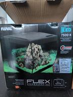 Fluval 57 liter aquarium met toebehoren, Ophalen