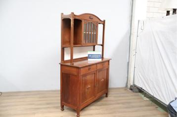 Antieke Houten Art-Deco Buffetkast beschikbaar voor biedingen