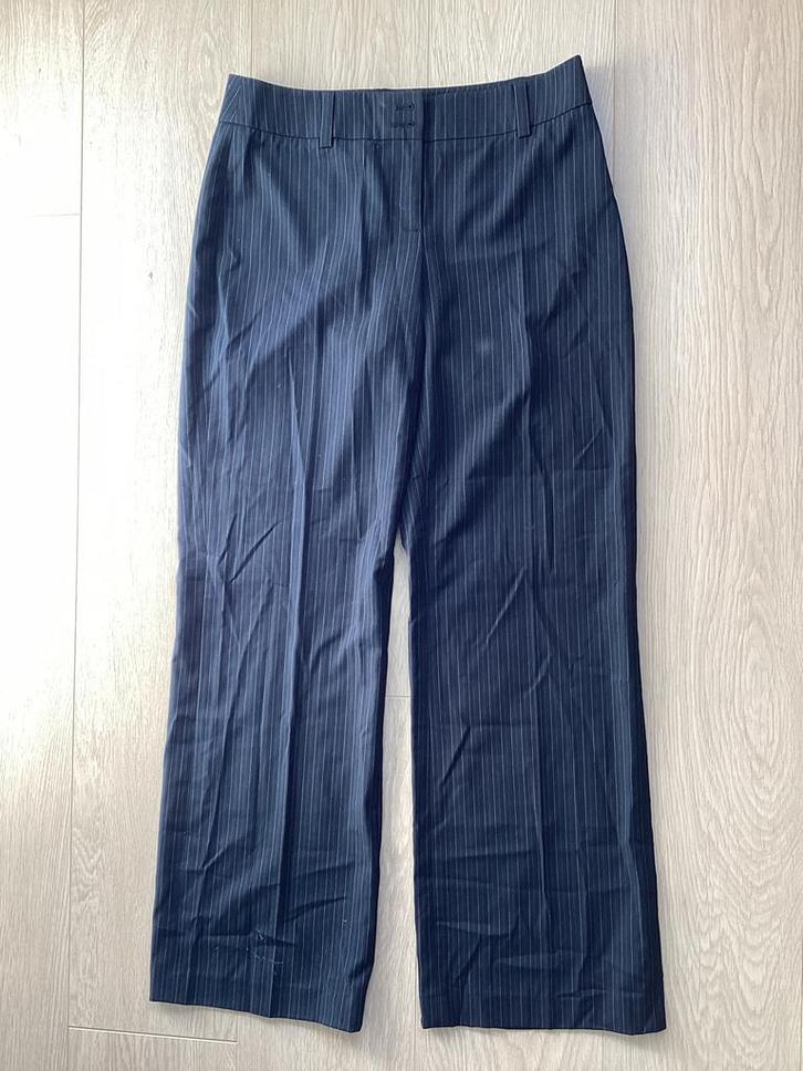 Pantalon voor vrouwen van esprit in maat 34, Kleding | Dames, Broeken en Pantalons, Zo goed als nieuw, Maat 34 (XS) of kleiner