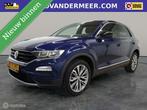 Volkswagen T-Roc 1.0 TSI IQ drive |carplay|camera, Voorwielaandrijving, Stof, Gebruikt, Zwart