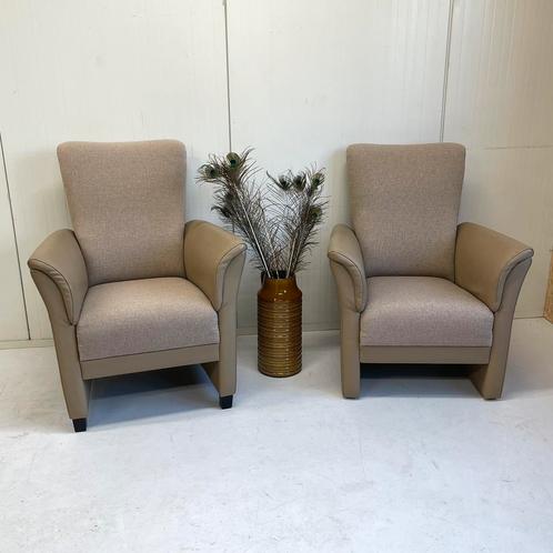 2x Prominent fauteuil, 2 maten, leer & stof zgan zand/taupe, Huis en Inrichting, Fauteuils, Gebruikt, Leer, Stof, 50 tot 75 cm