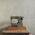 Kindernaaimachine Muller Regina, Antiek en Kunst, Antiek | Speelgoed, Ophalen of Verzenden