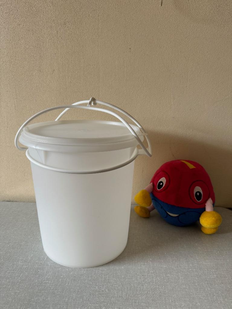 Z.G.A.N. wasemmer + HENGSEL emmer TUPPERWARE - WIT, Huis en Inrichting, Keuken | Tupperware, Zo goed als nieuw, Overige typen