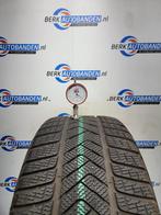 2x Pirelli Sottozero 3 XL * (RFT) 255/40 R18 99V 255/40/18 2, 18 inch, Gebruikt, 255 mm, -