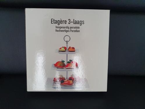 3-LAAGS VIERKANTE ETAGÈRE, Huis en Inrichting, Woonaccessoires | Etagères, Zo goed als nieuw, Ophalen of Verzenden