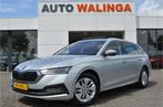 Skoda Octavia Combi 1.0 e-TSI Ambition Pano | Trekhaak elekt, 1263 kg, Gebruikt, 23 km/l, Electronic Stability Program (ESP)