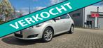 Toyota Auris 1.6 Aspiration zeer nette auto goedonderhouden!, Voorwielaandrijving, Gebruikt, 4 cilinders, 132 pk