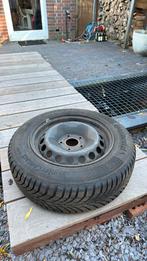 Winterbanden Continental 195/65 R15 op Velg, Auto diversen, Wieldoppen, Ophalen of Verzenden, Gebruikt
