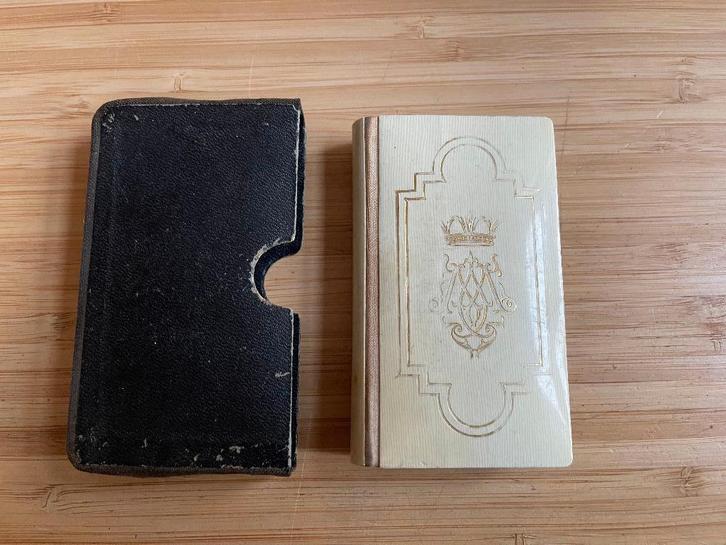 Ave Maria, Verzameling van Godvruchtige Gebeden Celluloid, Antiek en Kunst, Antiek | Boeken en Bijbels, Ophalen of Verzenden