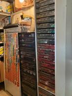 Knopen deels in ladekasten, Hobby en Vrije tijd, Naaien en Fournituren, Ophalen, Nieuw, Knoop of Knopen