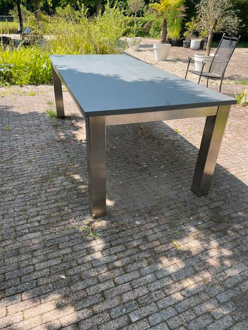 Granieten tuintafel 2.20 x 100 cm met rvs onderstel, Tuin en Terras, Tuintafels, Gebruikt, Rechthoekig, Rvs, Ophalen